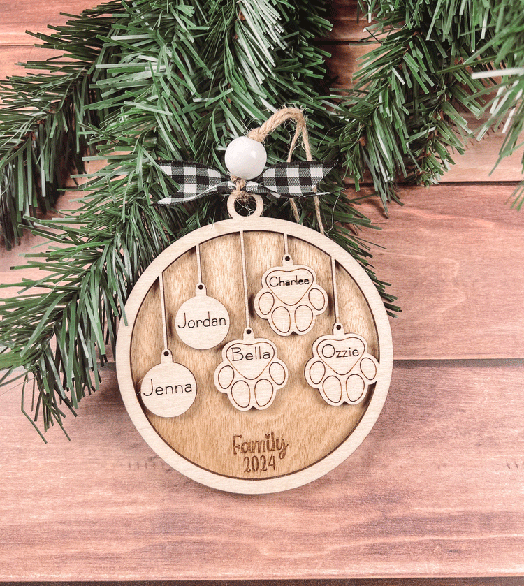 Personalized Family Ornament with Names & Pet Paw Prints - Custom Wooden Keepsake for Christmas 2024, Perfect Gift for Families and Pet Lovers